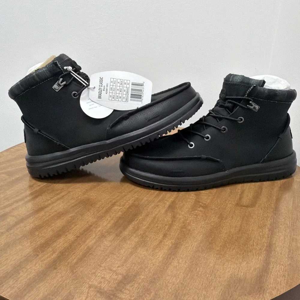 Hey Dude Men's Bradley Classic Boots Lightweight and flexible, Black/Black Sz 11